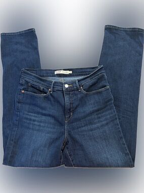 Levi Strauss Signature Women's Medium Dark Blue Midrise Jeans